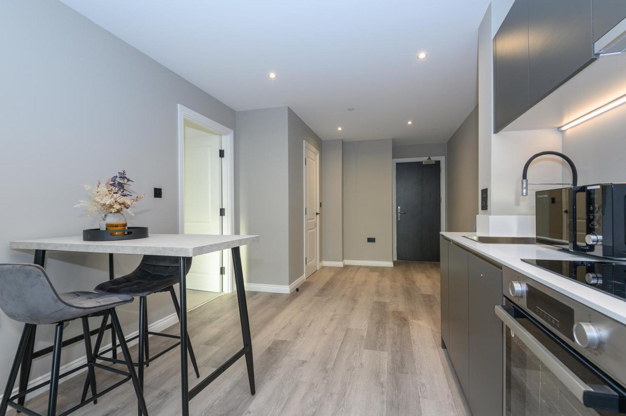 Superior 1 Bed Apartment By Leeds Train Staiton מראה חיצוני תמונה
